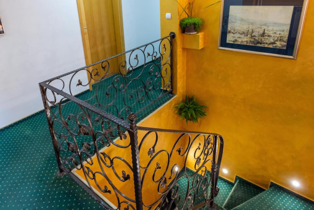 Hotel Vamos Sarajevo, B&B Eksteriør billede